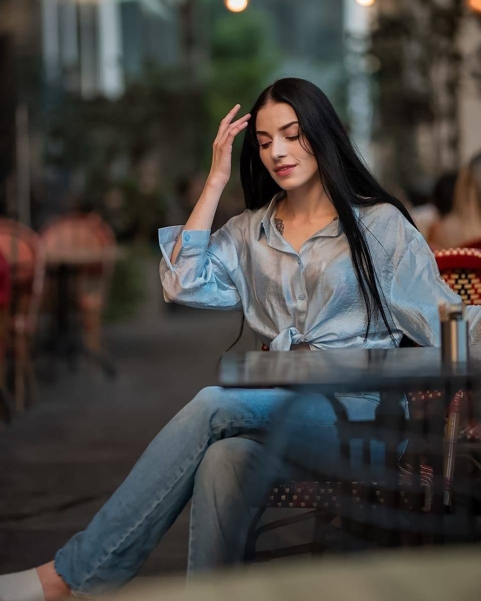 ליזה חטובה בת 25 מעסה מקצועית ומפנקת – תל אביב