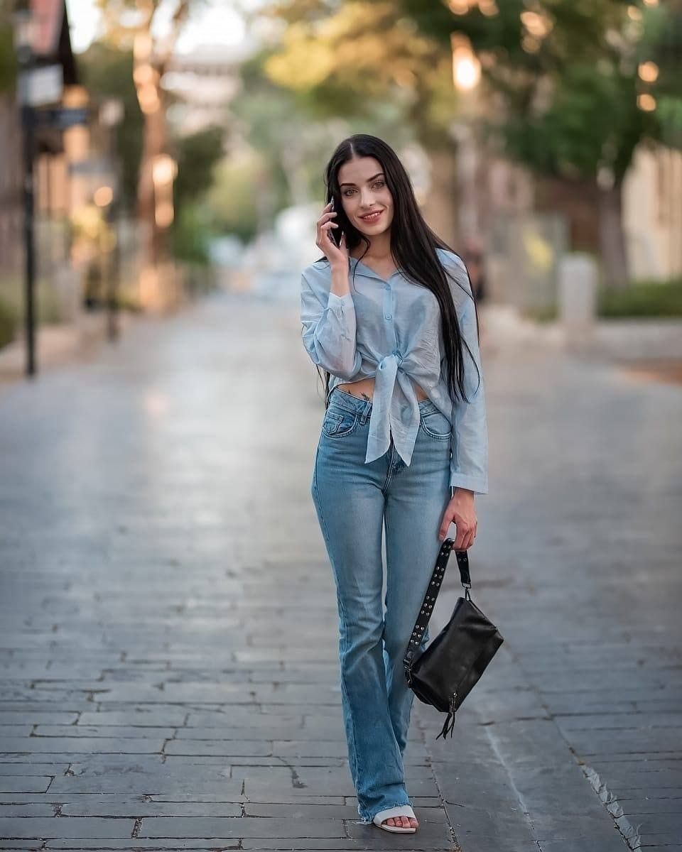 ליזה חטובה בת 25 מעסה מקצועית ומפנקת – תל אביב