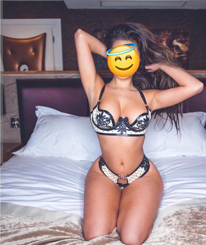לינה – בפתח תקווה-30 כוסית מעסה מפנקת כמו חברה