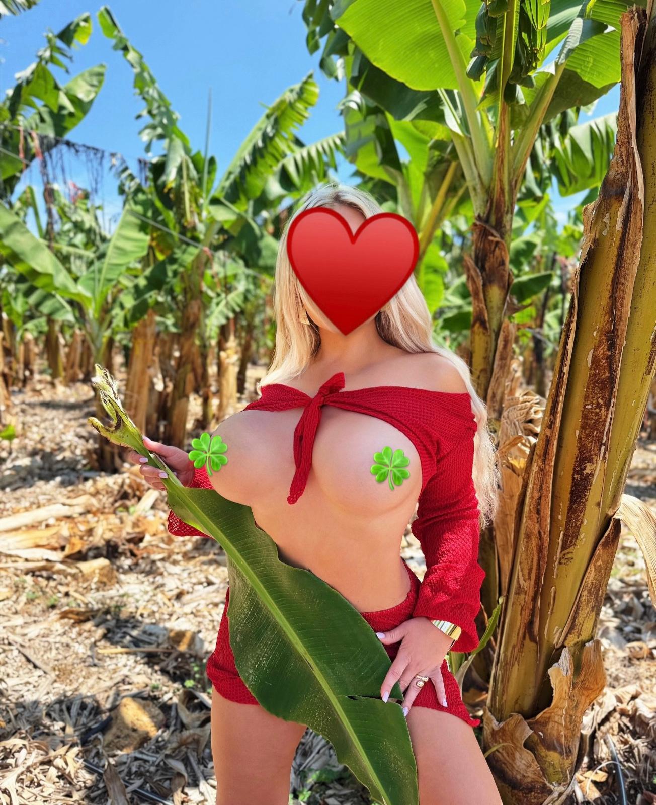 סופיה אישה נדירה בלונדה בחיפה