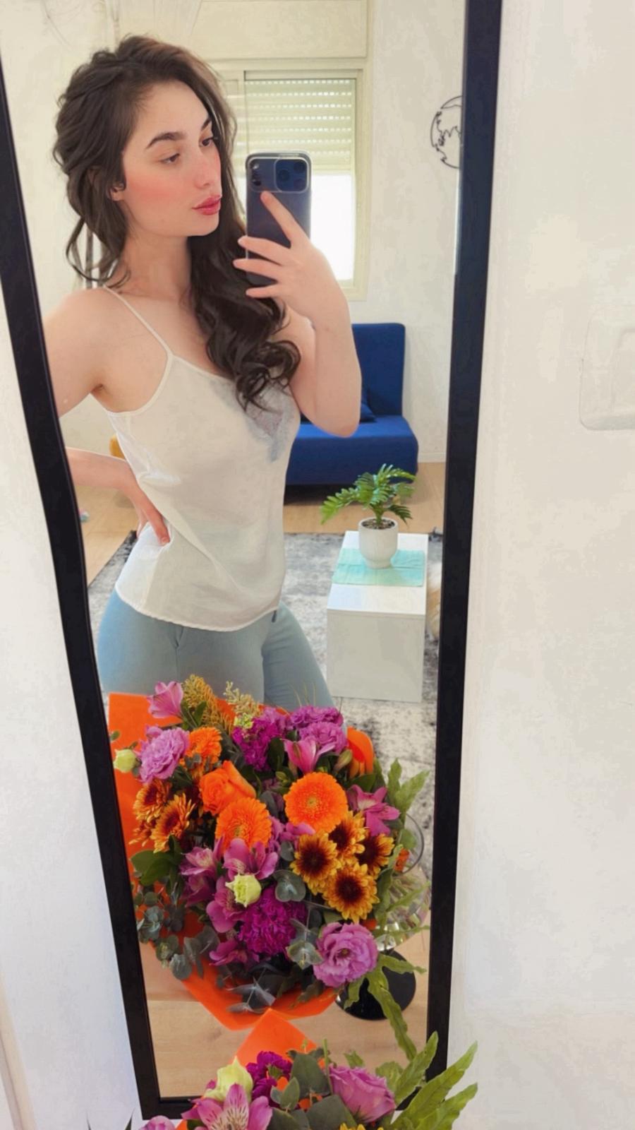 פרולה חדשה – ירושלים 20 תיירת מברזיל