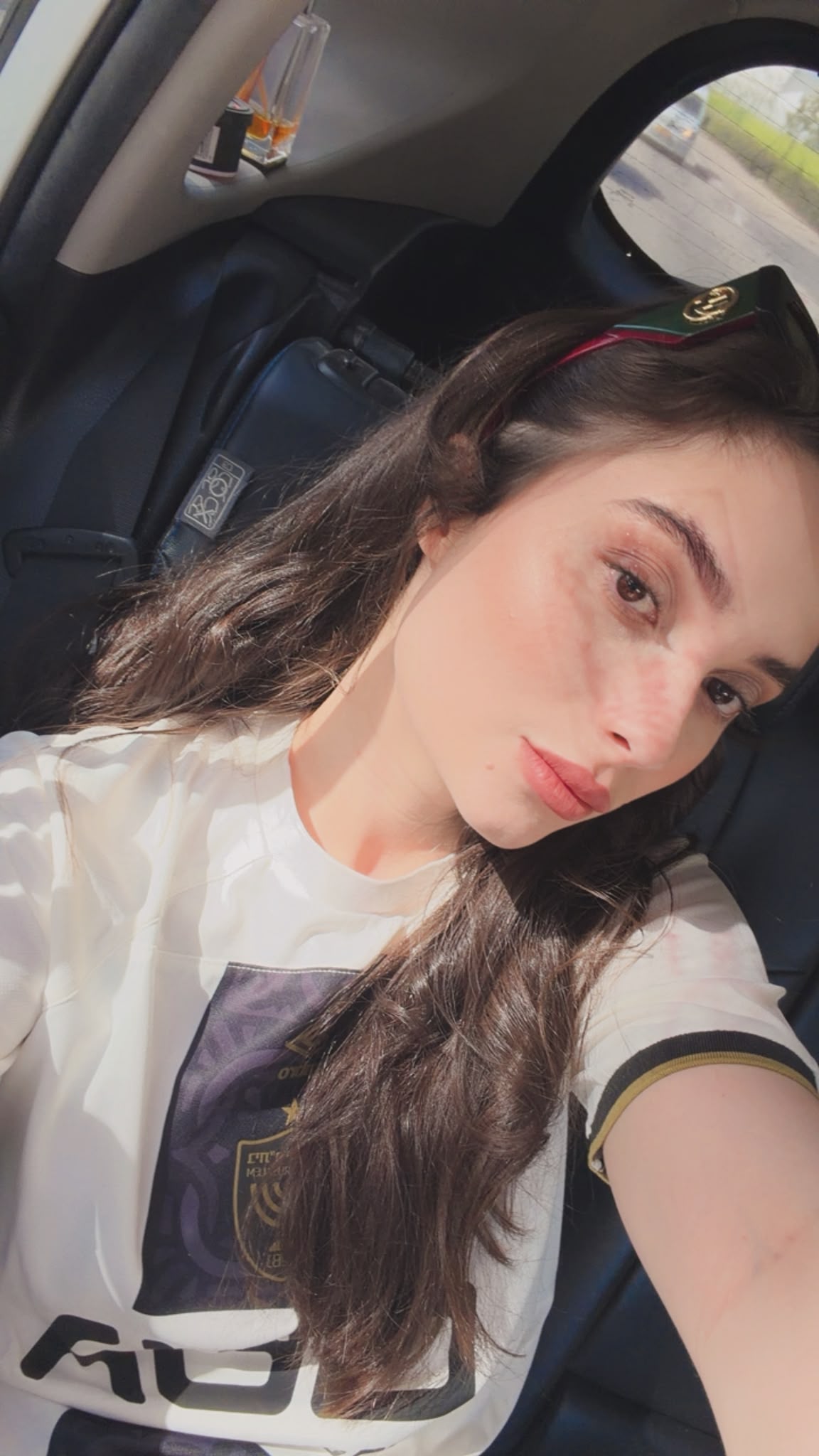 שושנה חיפה -ברזילאית בת 20